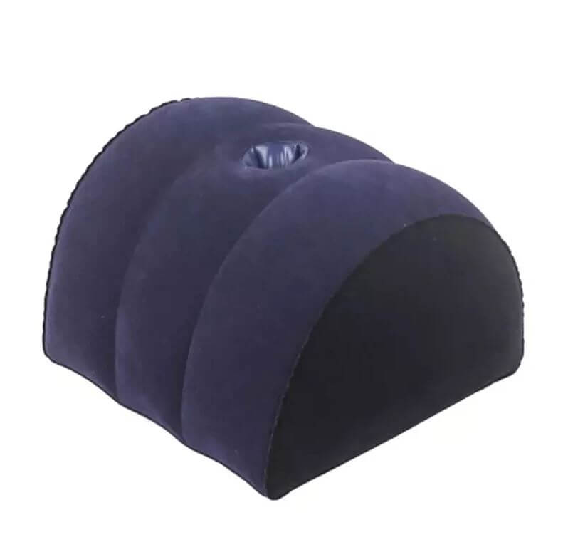 Magic Pillow - Felfújható szexpárna - dildó tartó rekesszel (lila) Nagy és normál vibrátor kép